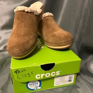 Crocs Sarah Lined Clogs Hazelnut 203414-28G Blocked Heel Cream